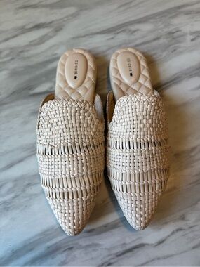 Birdies Woven Pointed-Toe Slip-On Mules in Cream